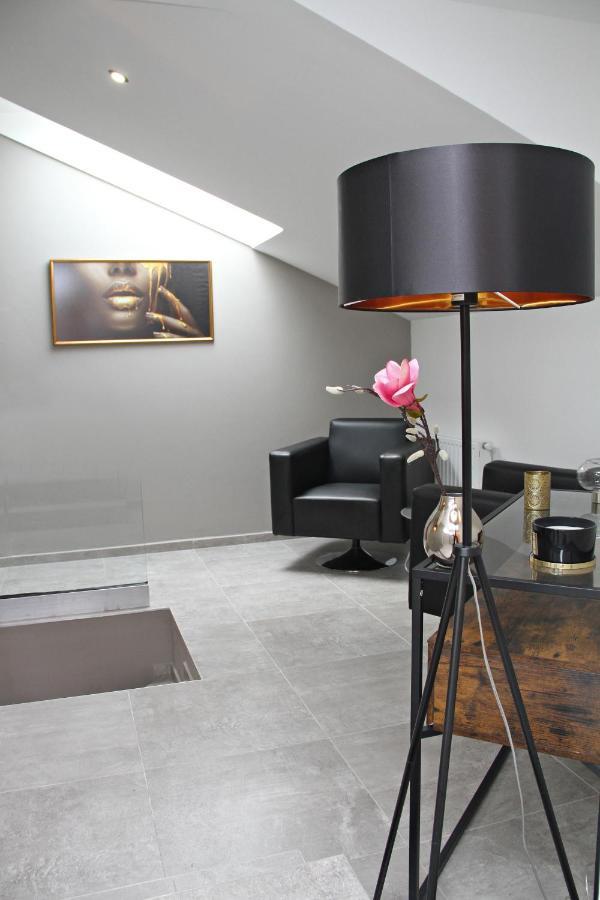 Player'S Pool&Rooms Vonyarcvashegy Ngoại thất bức ảnh